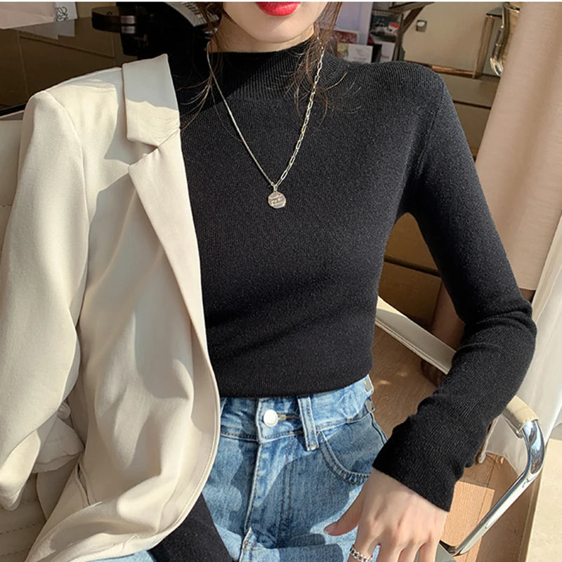 Cashmere Knitted Turtle Neck
