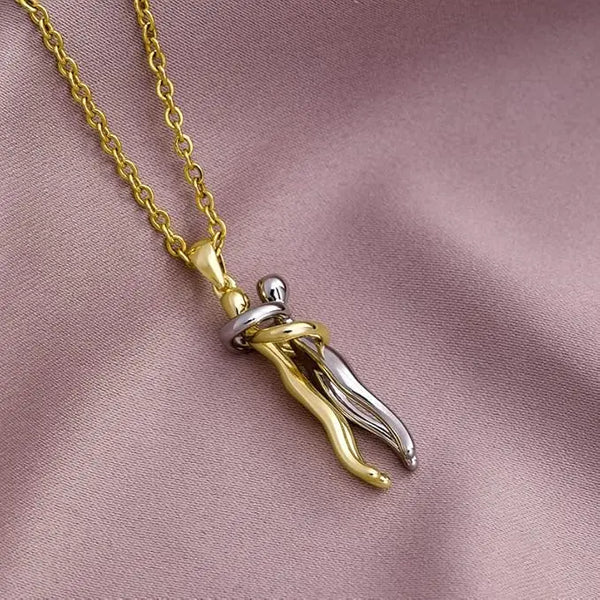 Elegant Hug Necklace – A Timeless Symbol of Love & Connection