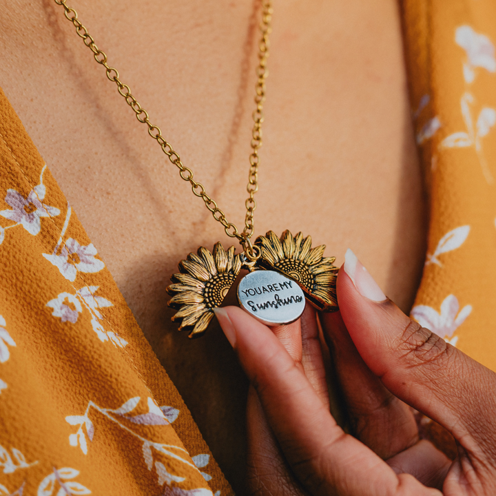 Sunflower Mom Necklace